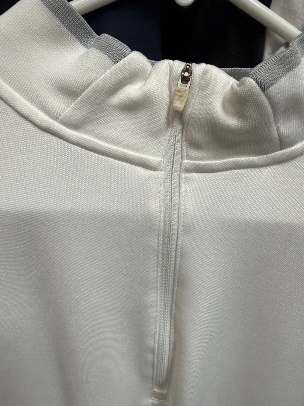 Nike Men’s White Half-Zip Performance Pullover